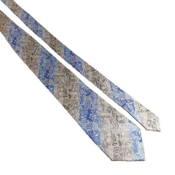 Van Heusen Mens Necktie Tie Designer Baby Blue Silver Accessory Work Dad Gift - Picture 1 of 5
